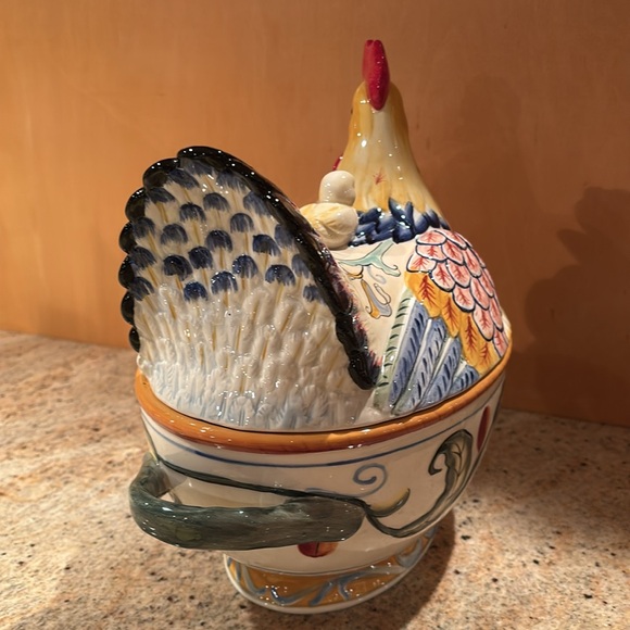 Fitz and Floyd Classics Ricamo Covered Vegetable Dish - Picture 4 of 16